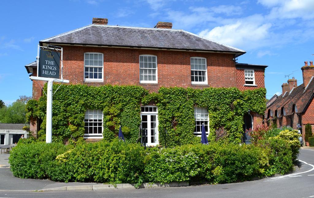 The King'S Head Hotel Winchester Exterior photo